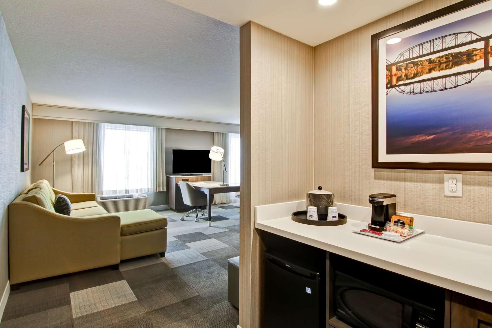 Hampton Inn & Suites By Hilton Saskatoon Airport Eksteriør bilde